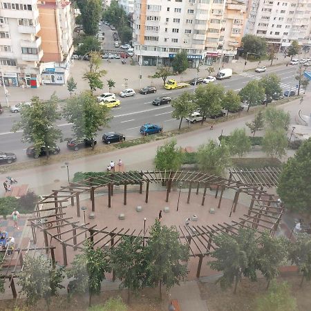 Bya Appartement Iasi Buitenkant foto