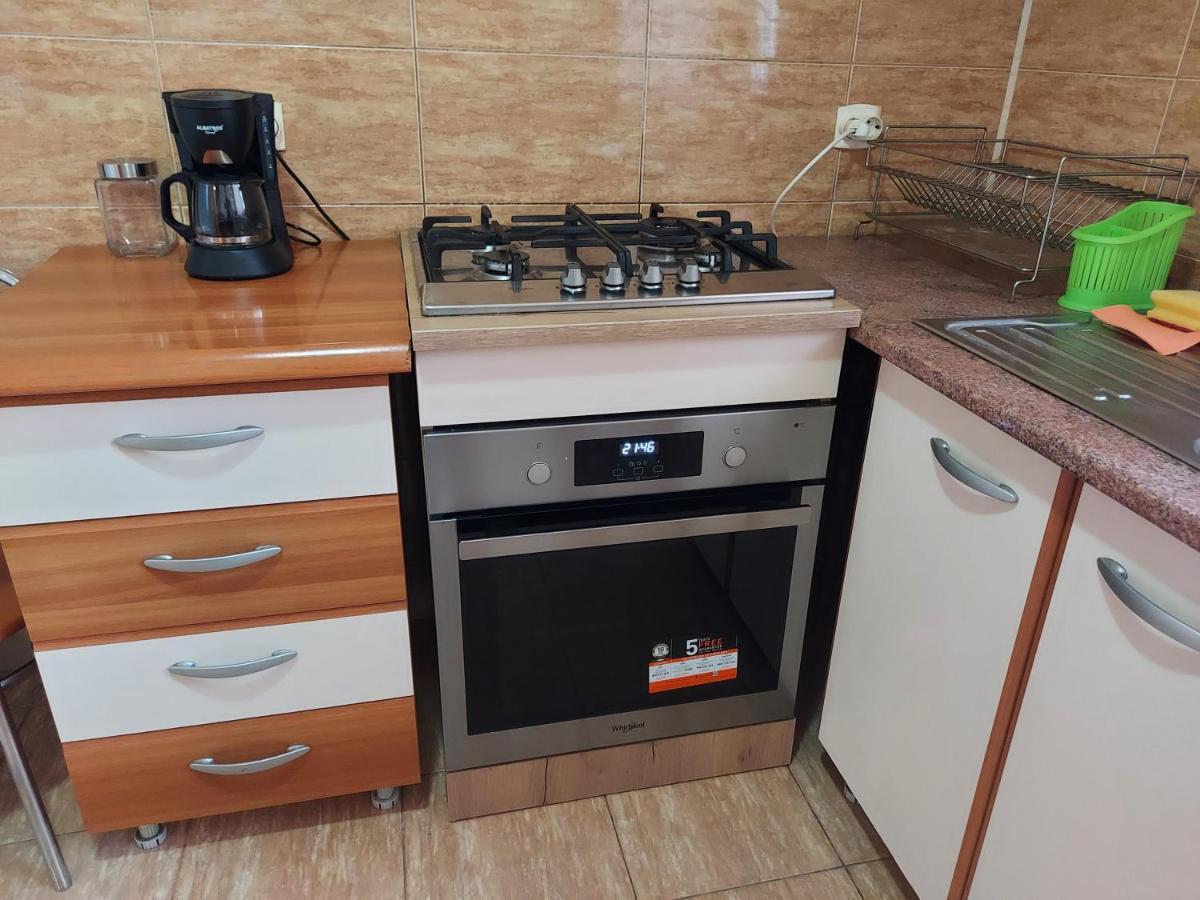 Bya Appartement Iasi Buitenkant foto